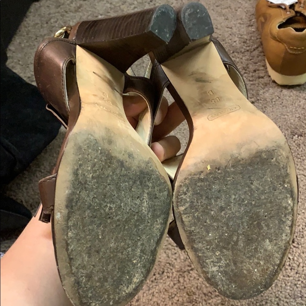 Shoes - Picture 2 of 4